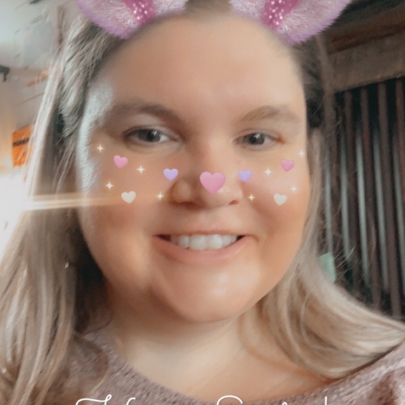 Meet your Posher, Shelly - Picture 1 of 1